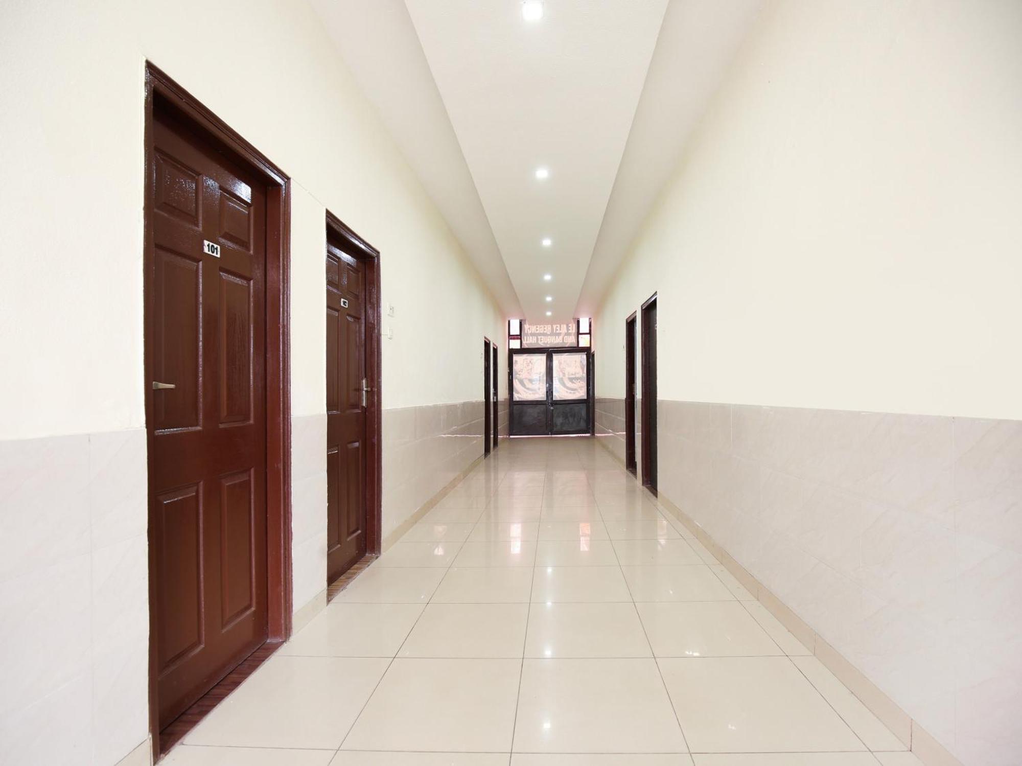 Oyo Flagship Hotel Le Aley Regency Λουντιάνα Εξωτερικό φωτογραφία